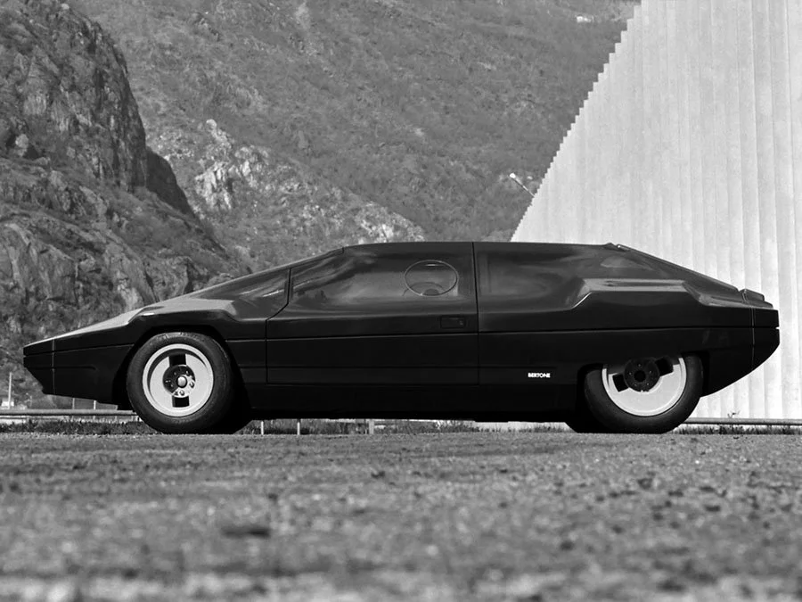 希少 STRATOS BERTONE Lancia Stratos Bertone Sibilo Guide — Supercar Nostalgia